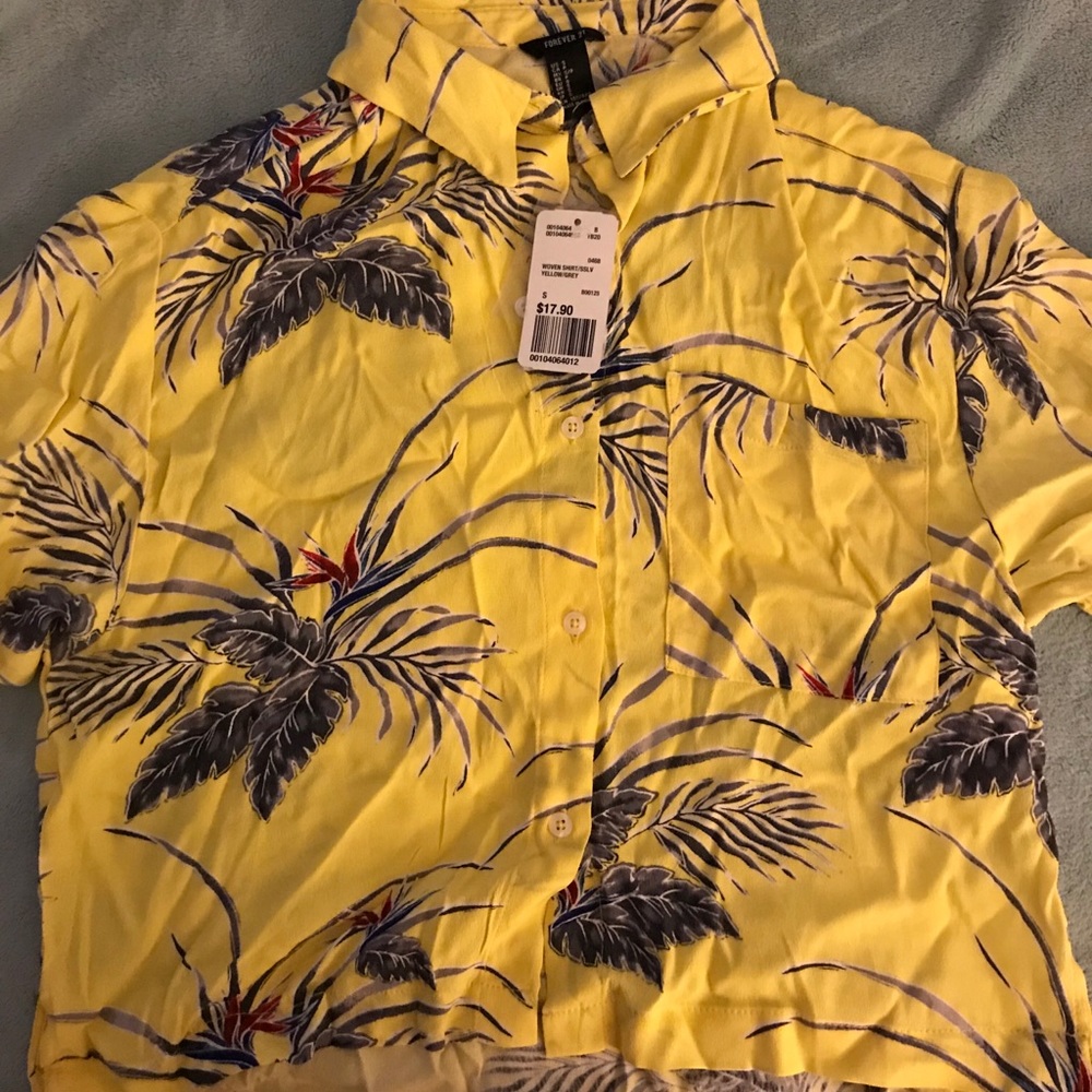 F21 Hawaiian Floral Print Cropped Shirt